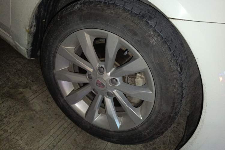 Used Roewe i6 New Energy 2017 45T Hybrid Connect & Smart Enjoyment Edition
