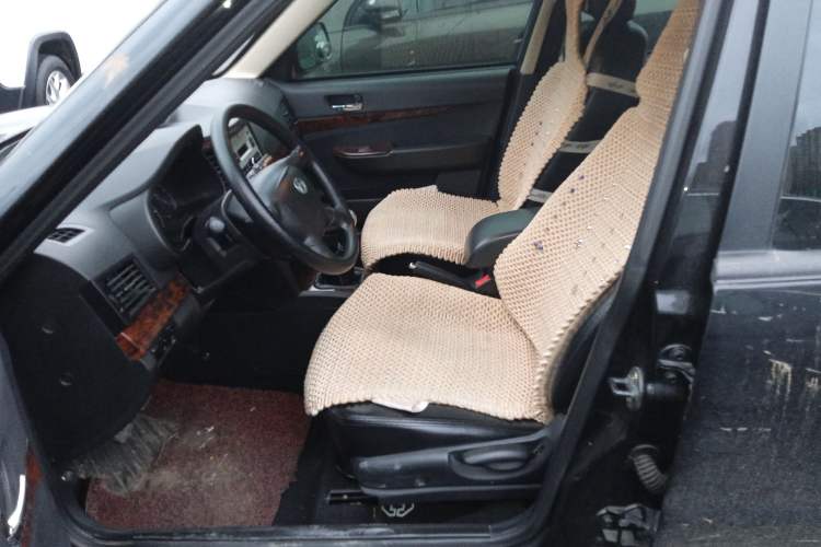 Used Yema F10 2012 1.5L Manual
