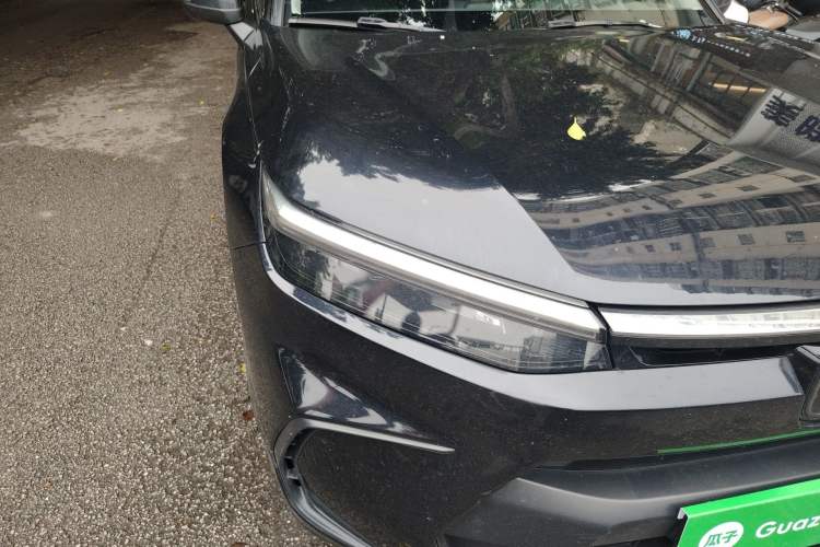 Used Honda Breeze 2023 240TURBO Two-Wheel-Drive Luxury Edition 5 Seats Right Front Headlight