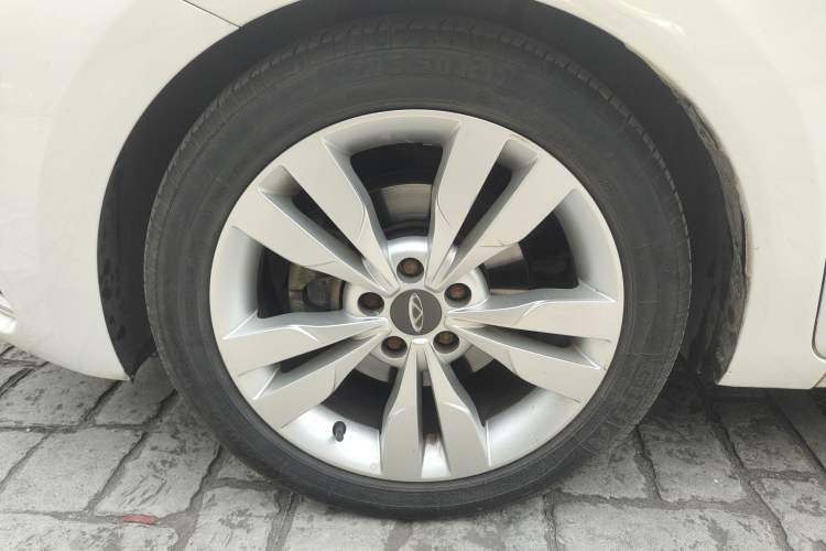 Used Chery Arrizo 5 2016 1.5L CVT Trendsetting Edition