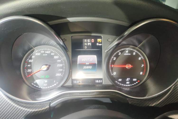 Used Mercedes-Benz V-Class 2018 V 260 AMG Sport Edition China V Emission Standard
