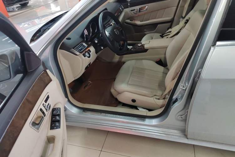 Used Mercedes-Benz E-Class 2014 Facelifted E 260 L Luxury Edition
