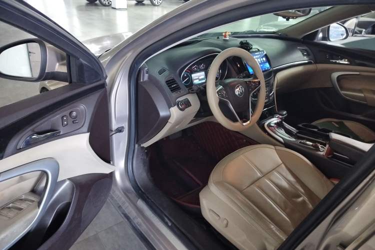 Used Buick Regal 2015 2.0L Elite Fashion Edition Driver Seat