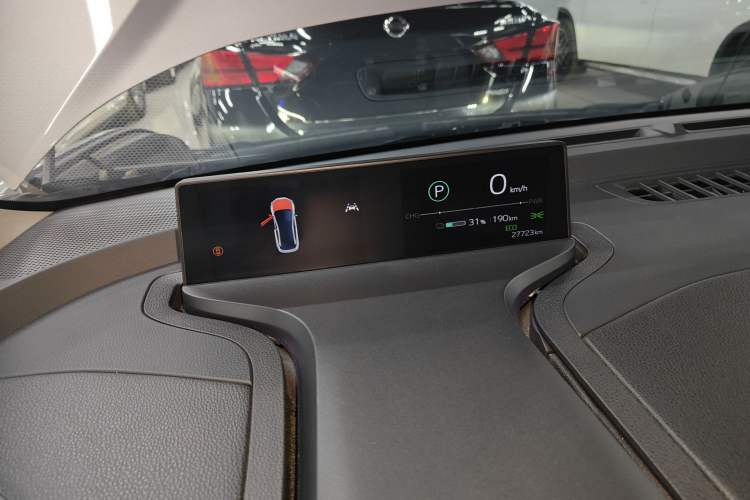 Used Toyota bZ3 2023 616 km Long-Range Premium
