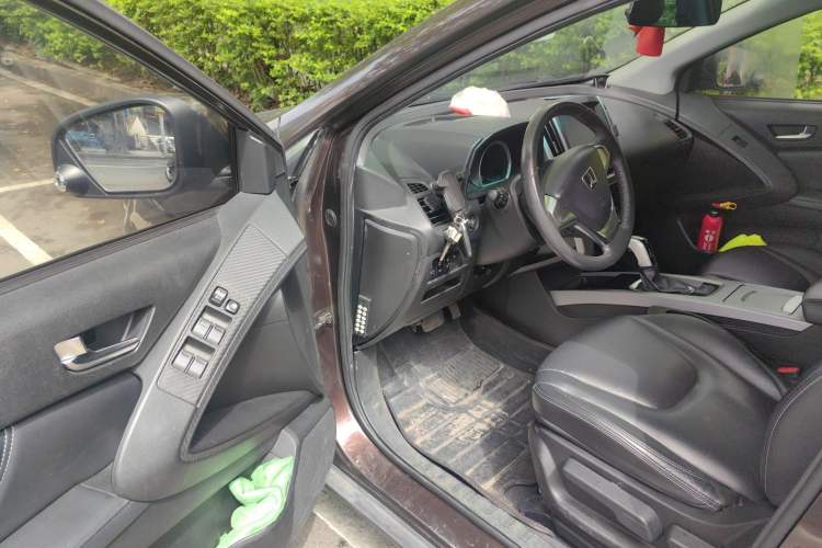 Used Luxgen U6 SUV 2014 1.8T Fashion Edition