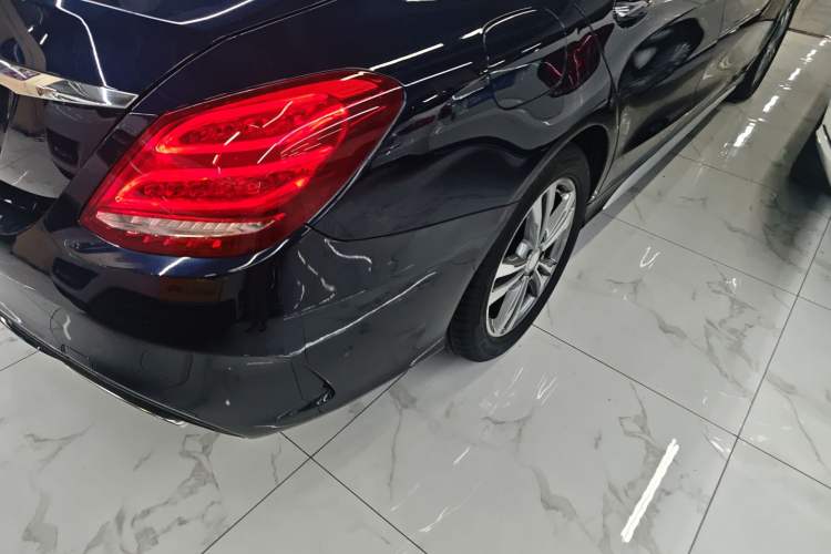 Used Mercedes-Benz C-Class 2017 Facelift C 200 L Sport Edition