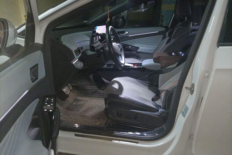 Used Volkswagen ID.4 X 2023 Pure Smart Edition
