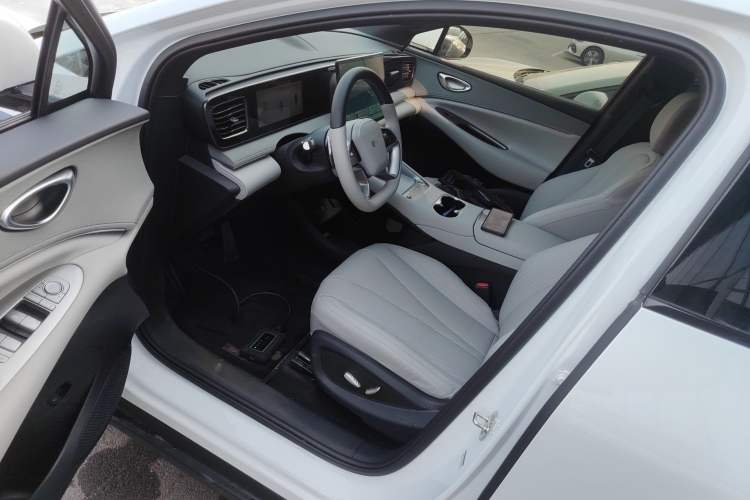 Used BYD Sealion 06 New Energy 2025 Model EV 605 Navigation Pro Edition
