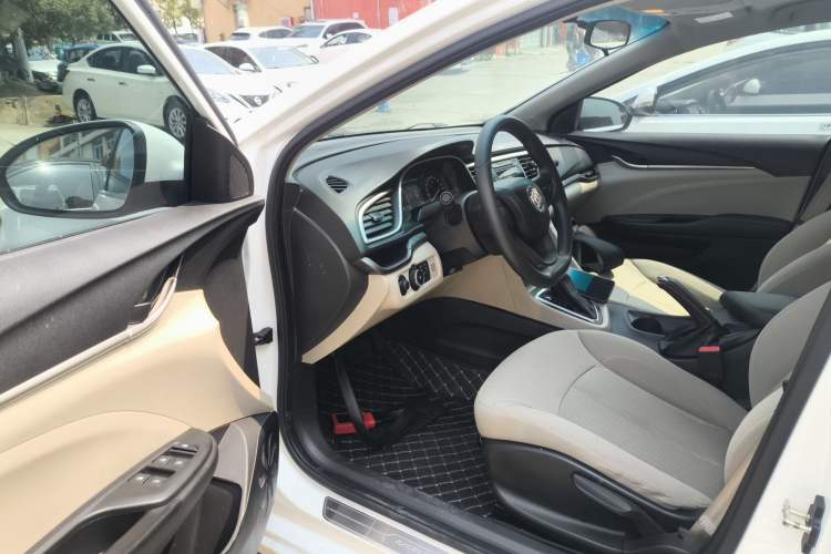 Used Buick GT 2015 15N Automatic Elite Version
