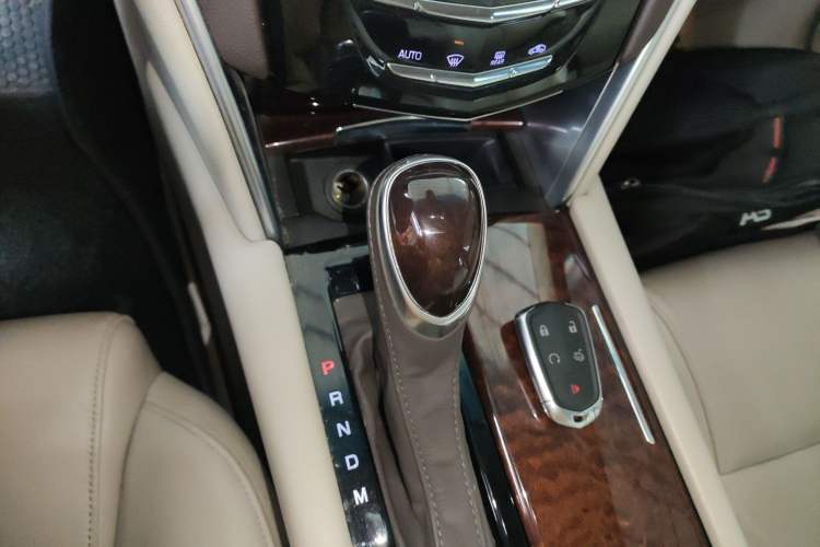 Used Cadillac XTS 2017 28T Elite Model