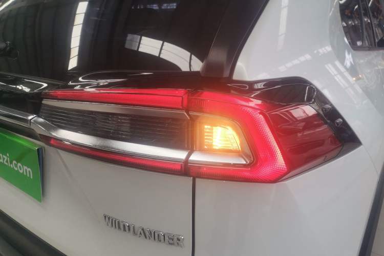 Used Toyota Wildlander 2023 2.0L CVT Two-Wheel Drive Leading Edition
