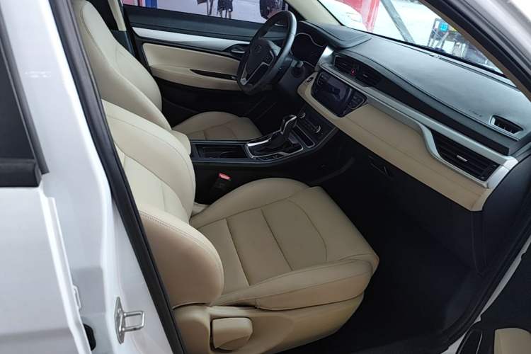 Used Geely Auto Emgrand 2018 1.5L CVT Luxury Model
