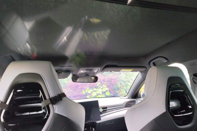 Used BYD Seal 2022 550 km Standard Range Rear-Wheel Drive Prestige Version
