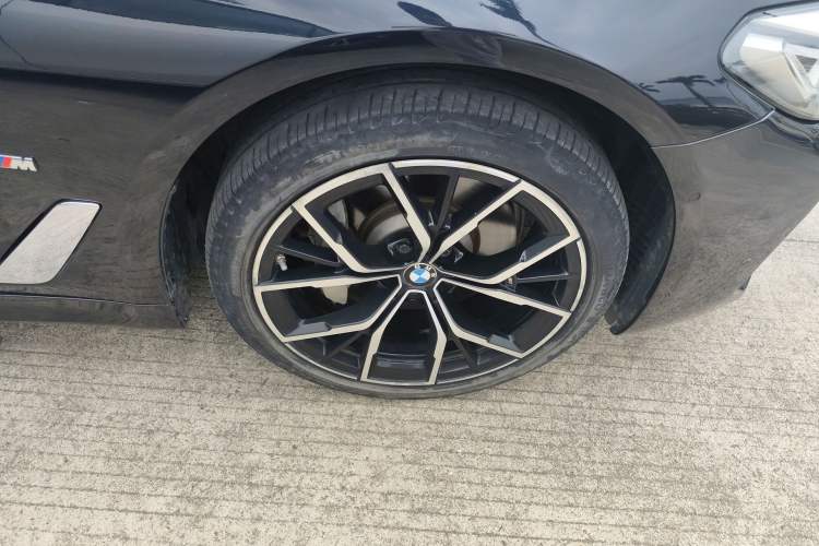 Used BMW 5 Series 2021 Restyled 530Li Luxury Edition M Sport Package
