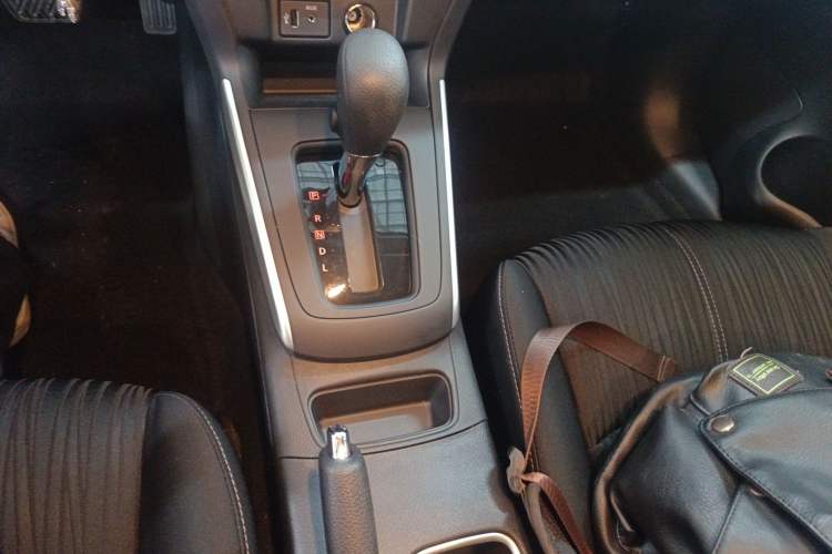 Used Nissan Sylphy 2022 Classic 1.6XE CVT Comfort Edition Gear Lever