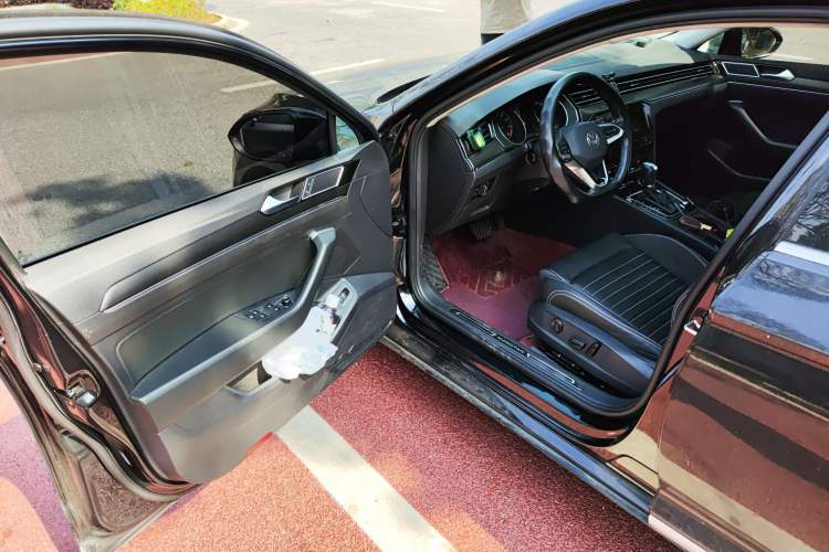 Used Volkswagen Magotan 2020 330TSI DSG Leading Model
