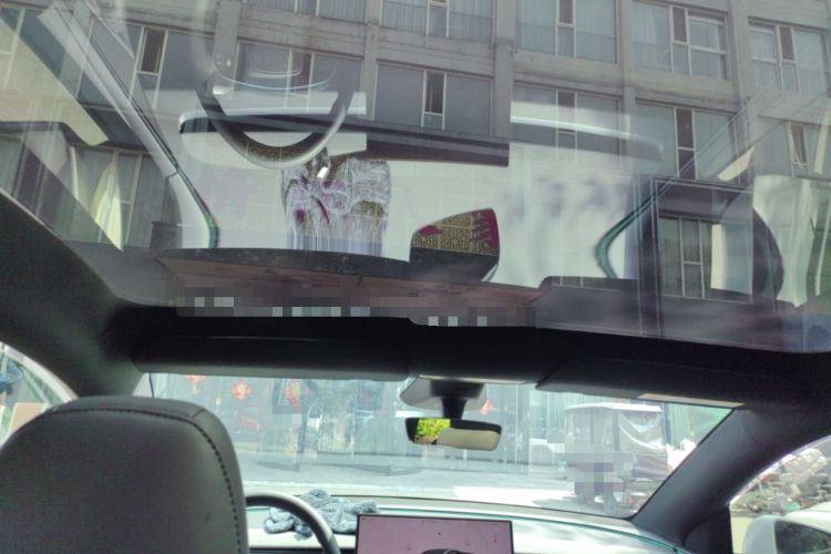 Used Tesla Model Y 2026 Facelifted Long-Range Rear-Drive Model Headliner