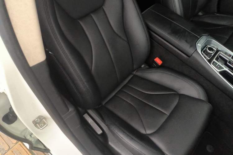 Used Geely Auto Emgrand GT 2016 1.8T Zunya Model Right Front Seat