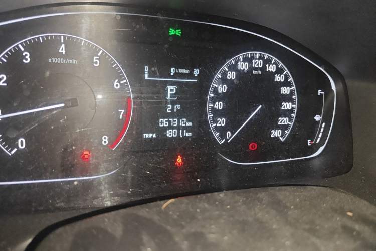 Used Honda Accord 2018 260TURBO Elite Edition China VI Odometer Close Up