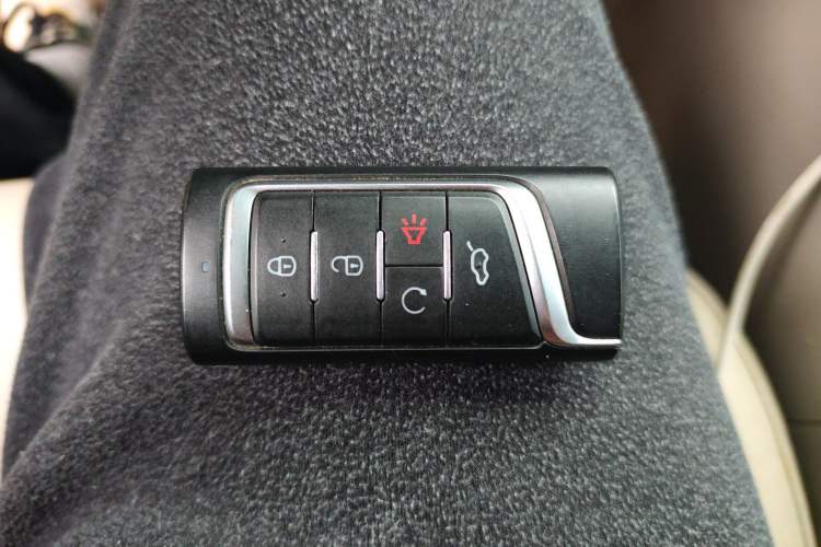 Used GAC Trumpchi M8 2020 Flagship Model 390T Luxury Edition Vehicle Key