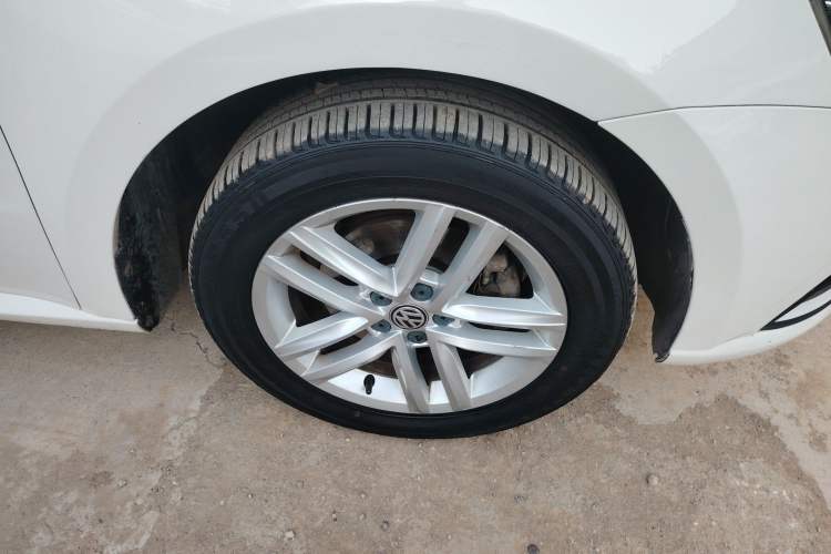 Used Volkswagen Gran Lavida 2015 230TSI DSG Comfort Edition