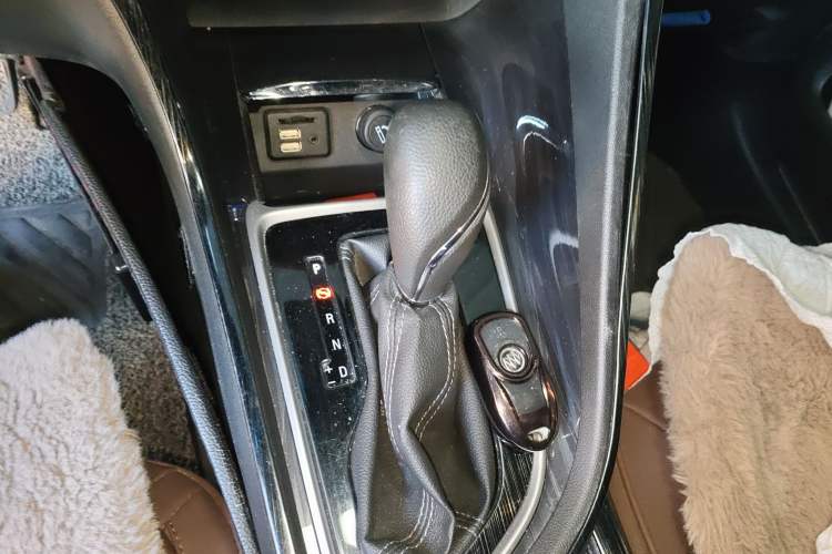 Used Buick GL6 2018 18T 6-Seater Prestige Model