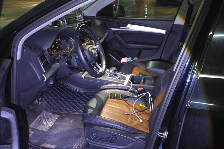 Used Audi Q5L 2020 Updated 40 TFSI Prestige Fashion Edition Left Front Seat