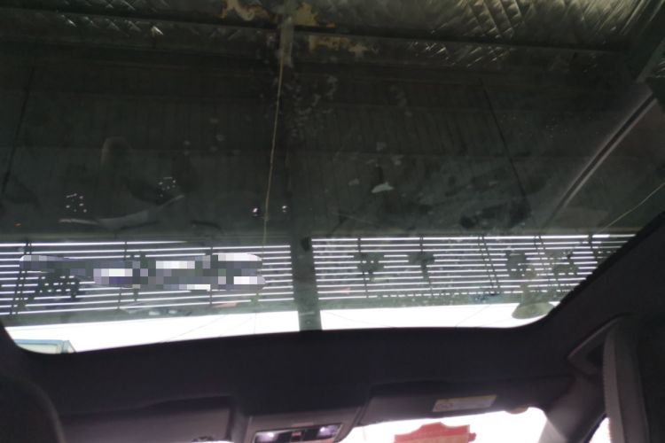 Used Volkswagen ID.UNYX 2024 Pro Long-Range Version Headliner