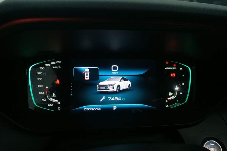 Used Dongfeng Aeolus Yixuan MAX 2023 1.5T Super-Powered Dad Edition