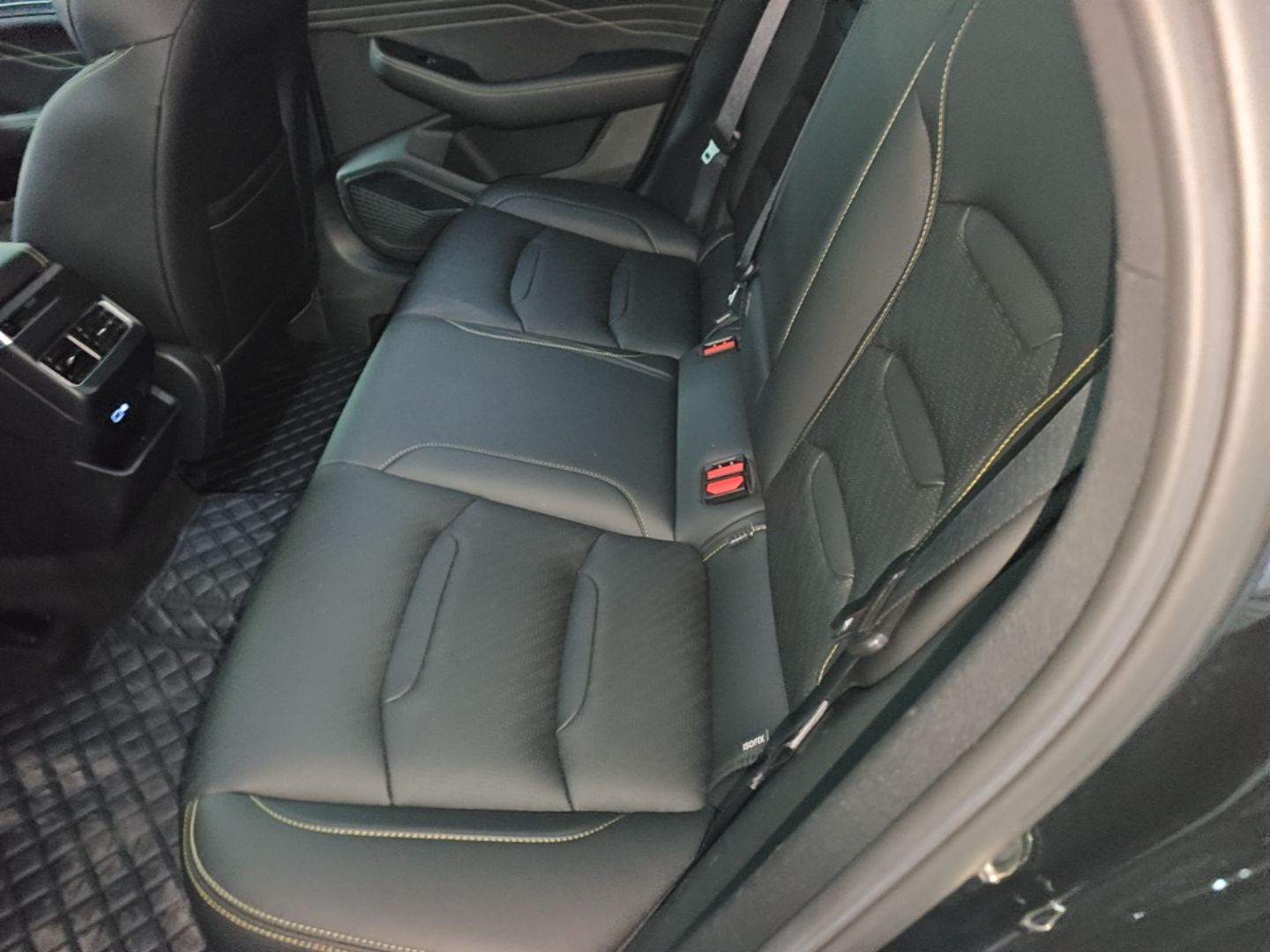 Geely Auto Preface 2023 1.5TD Fuyao Version — снимка 20