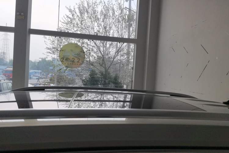 Used Volkswagen Tiguan L 2019 Updated Version 330TSI Automatic Two-Wheel Drive Panoramic Comfort Edition China VI Standard
