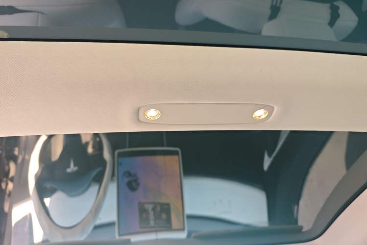 Used Tesla Model 3 2019 Standard Range Rear-Drive Upgraded Version