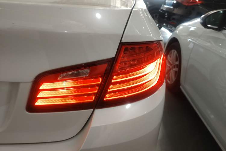 Used BMW 5 Series 2014 525Li Luxury Design Package