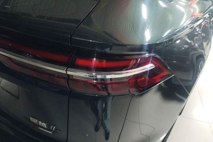 Used Geely Auto Monjaro L 2025 Dongfang Yao 2.0TD Automatic All-Wheel-Drive Wangyue Edition
