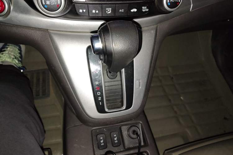 Used Honda CR-V 2013 2.4L four-wheel drive luxury version