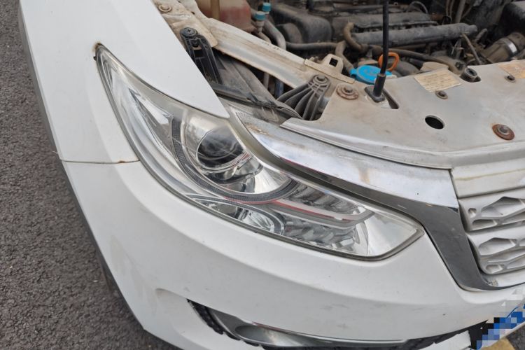 Used Cowin X3 2017 1.6L Manual Enthusiast Edition China V Standard Right Front Headlight