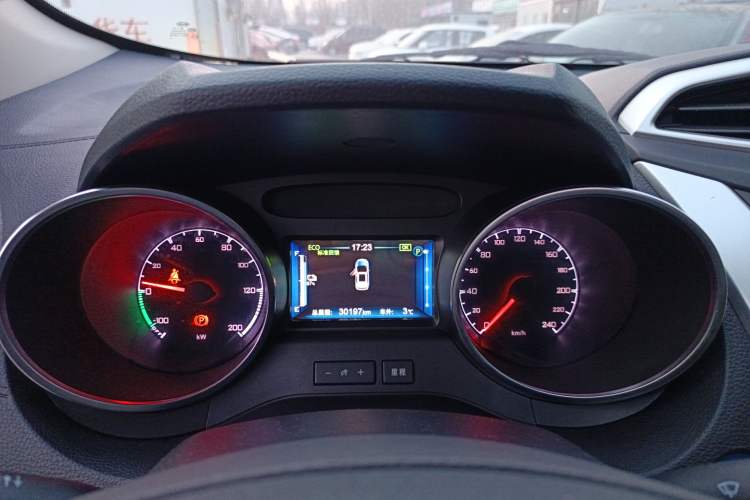 Used BYD Yuan New Energy 2019 EV360 Smart Connect Leading Model