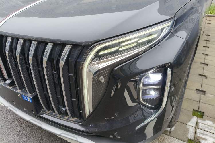 Used Hongqi HS7 PHEV 2024 2.0T PHEV Four-Wheel Drive Flagship Edition 6 Seats Left Front Headlight