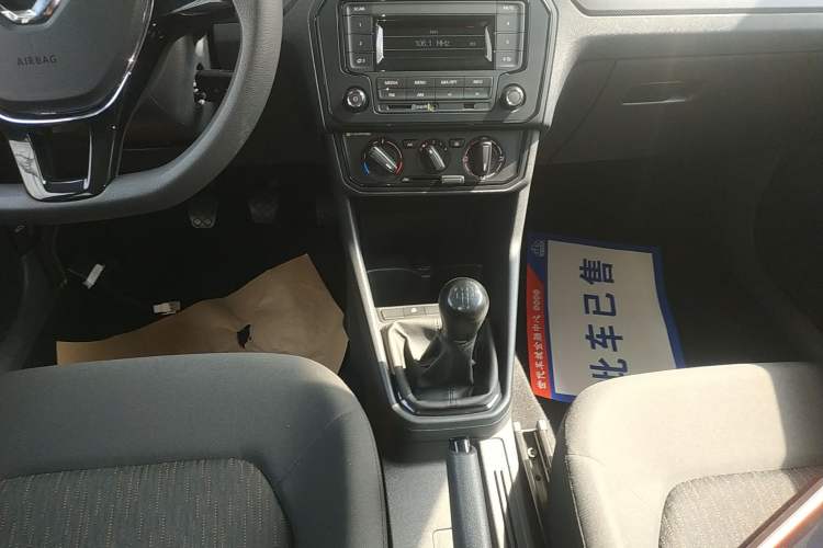 Used Jetta VA3 2021 1.5L Manual Entry-Level Version
