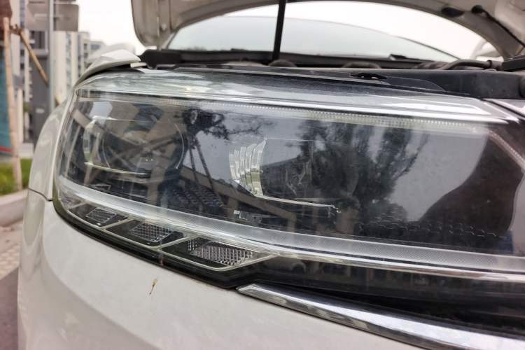 Used Volkswagen Lamando 2019 280TSI DSG Comfort Edition China VI standard
