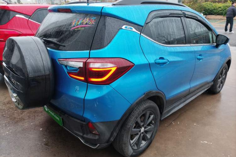 Used BYD Yuan New Energy 2018 EV360 Smart Connect Cool Edition
