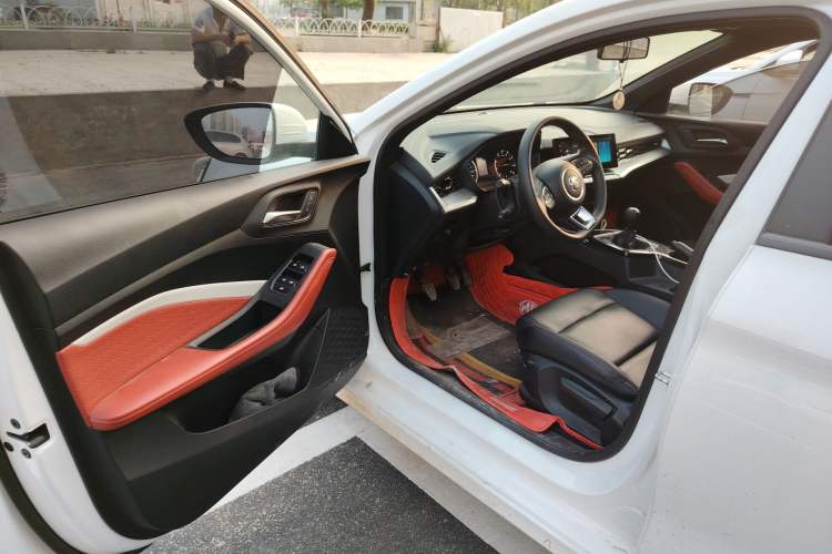 Used MG 5 2023 180 DVVT Manual Luxury Edition Driver Seat