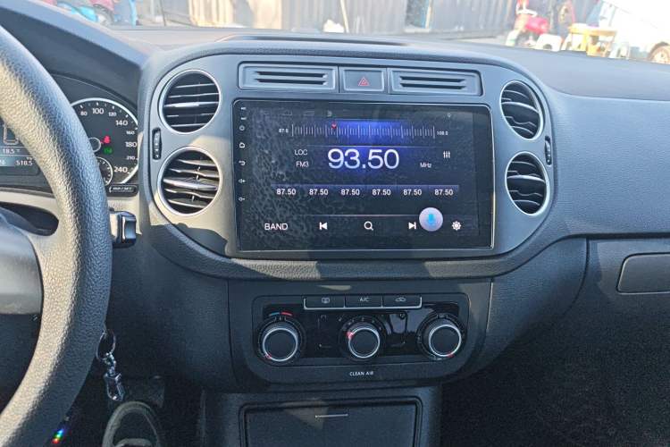 Used Volkswagen Tiguan 2016 280TSI Automatic Two-Wheel-Drive Silk Road Style Edition