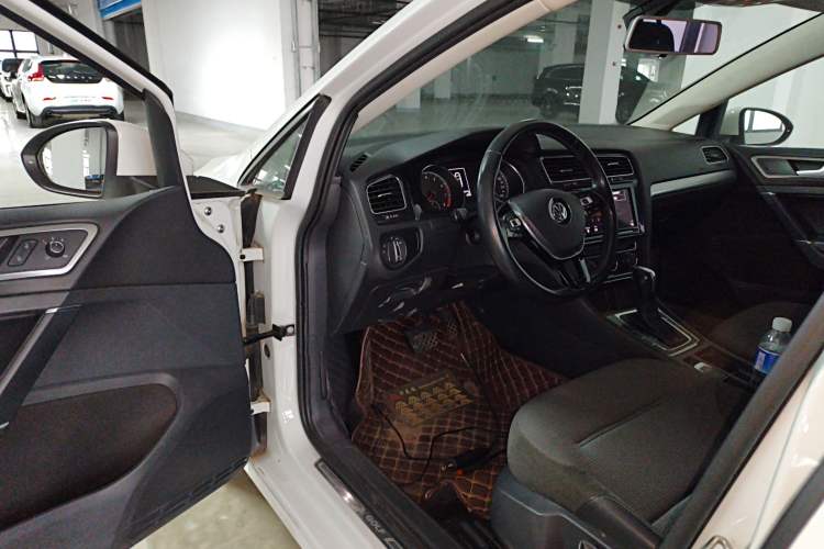 Used Volkswagen Golf 2019 280TSI DSG Comfort Version China VI Standard