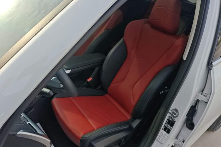 Used BMW X1 2023 sDrive25Li X Design Package Left Front Seat