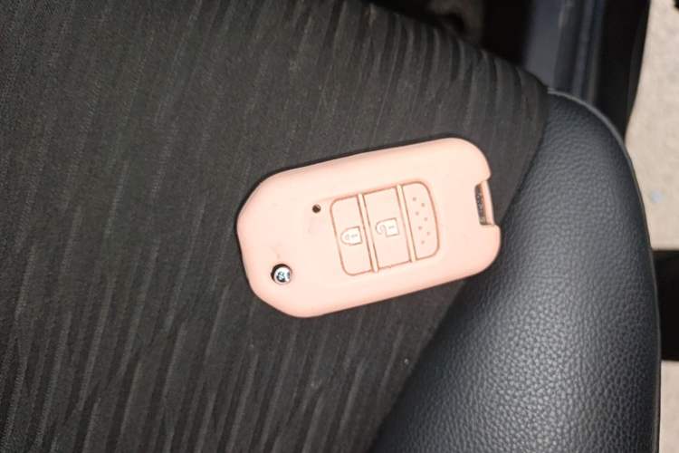 Used Honda Vezel 2020 1.5L CVT Pioneer Edition
