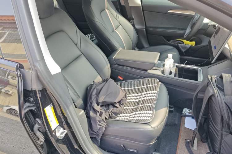 Used Tesla Model 3 2022 Performance High-Performance All-Wheel-Drive Version
