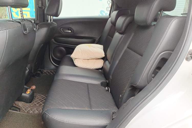 Used Honda XR-V 2015 1.8L EXi CVT Comfort Version
