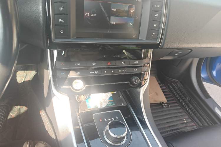 Used Jaguar XEL 2018 2.0T 200 PS Luxury Edition
