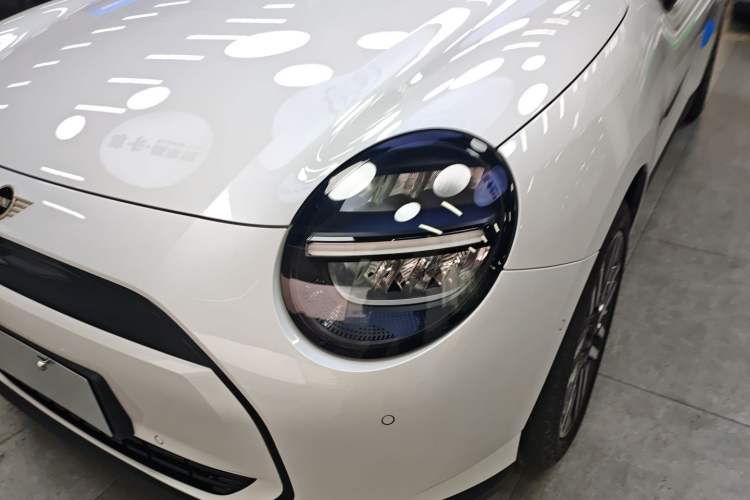 Used MINI Electric MINI COOPER 2024 456km COOPER E Classic Edition
